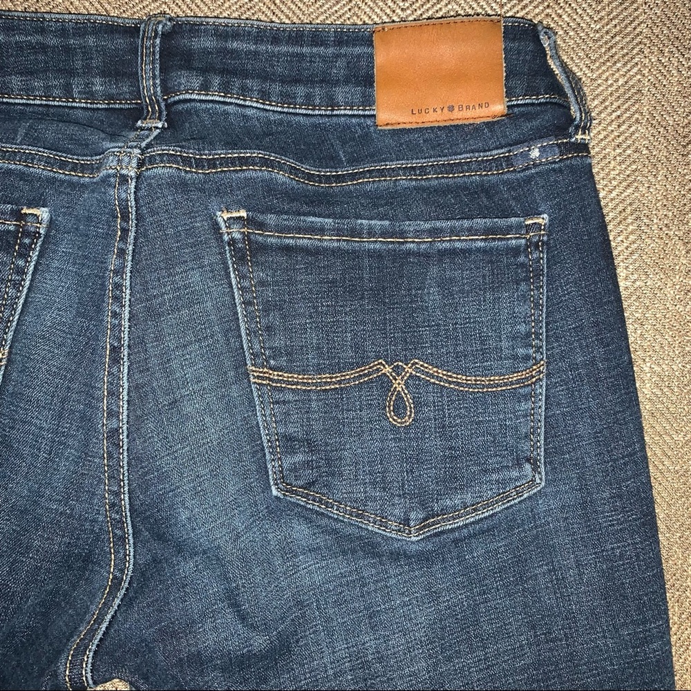 EUC Lucky Brand Lolita Skinny Jeans Size 27. - Picture 6 of 9